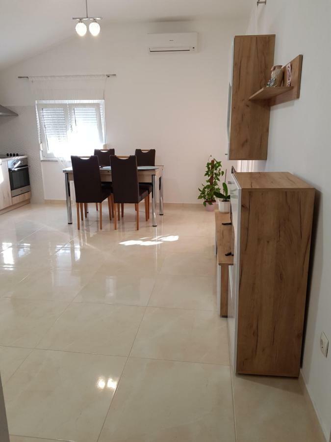 Apartman Andrea Zadar Exterior photo